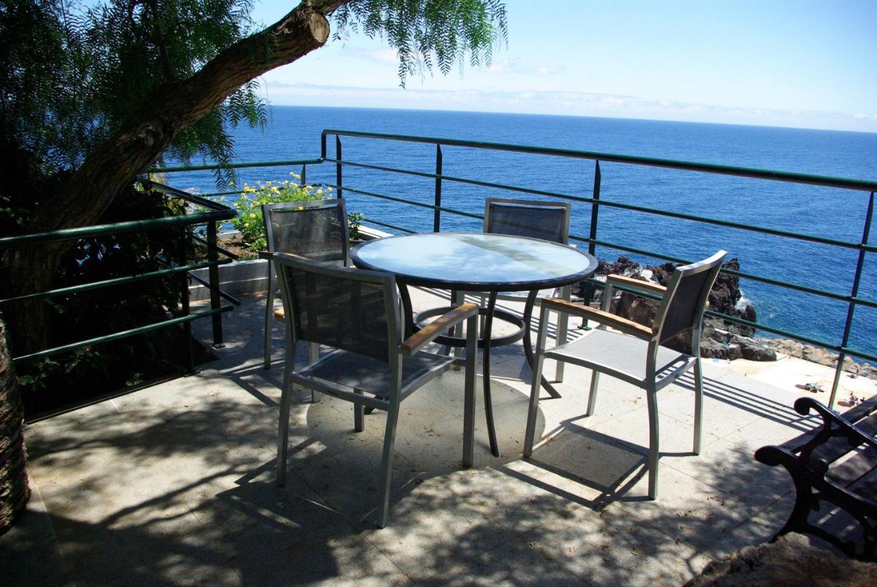 Comfortable In With Sea View